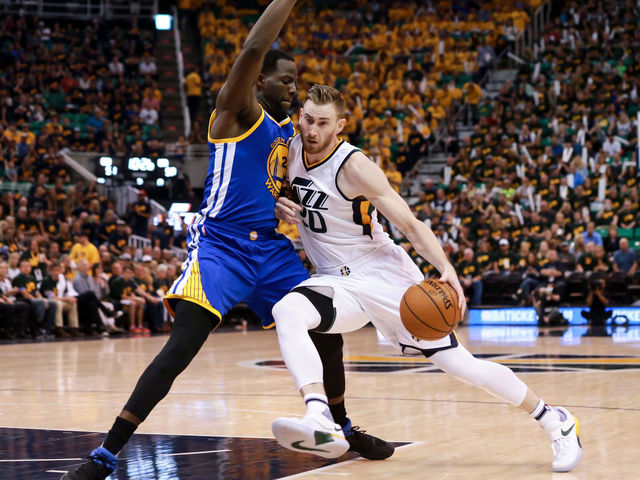 Report: Hayward 'trying to re-evaluate' after rumored intentions leaked