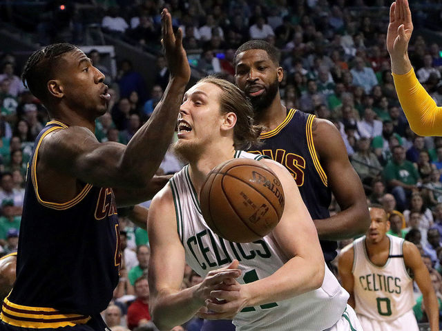 Report: Celtics renounce Olynyk; Hawks and Pacers interested