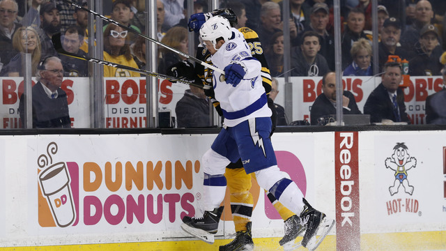 Lightning re-sign Dotchin to 2-year, $1.625M extension