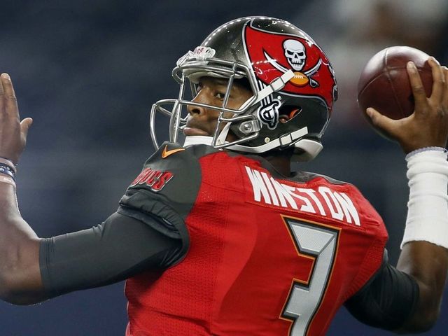 Winston to start vs. Bills despite shoulder injury