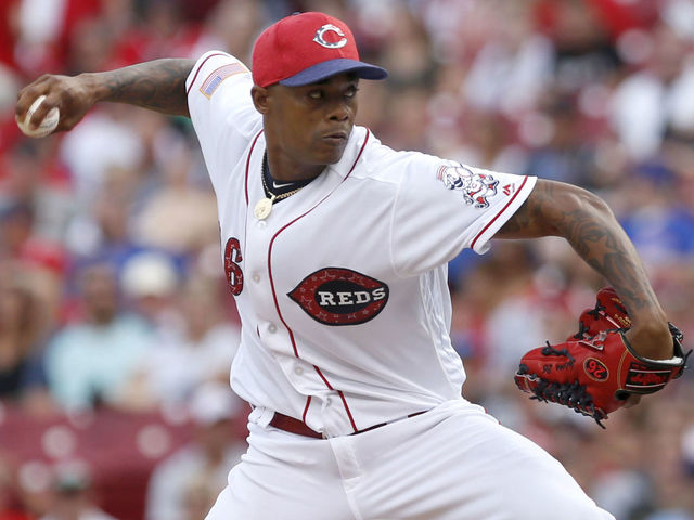 Report: Twins asked Reds about closer Iglesias
