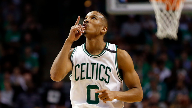 Celtics trade Bradley to Pistons for Morris