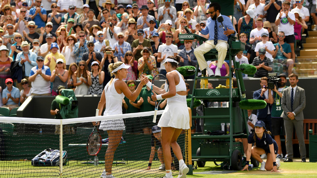 Kerber loses No. 1 ranking as Muguruza edges her in 3-set epic