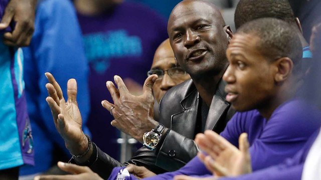 Report: Michael Jordan joins Jeter's group interested in Marlins