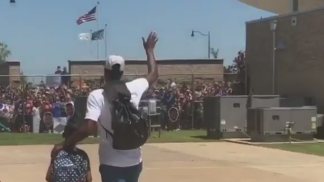 Watch: Paul George arrives to hero's welcome in OKC