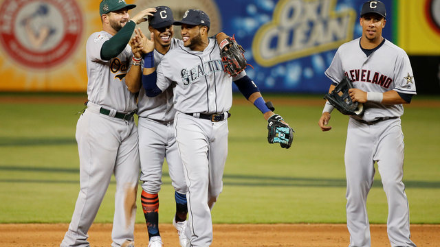 Grading each team's 1st-half performance | theScore
