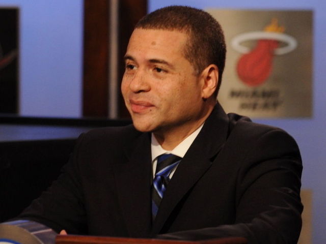 Report: Knicks fill GM role with Kings VP Scott Perry