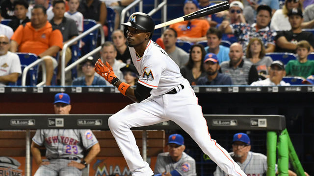 Mariners acquire Dee Gordon, international money from Marlins