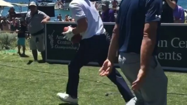 Watch: Romo, Curry, Timberlake connect on flea flicker