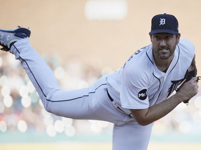 Report: Tigers willing to include cash in Verlander trade