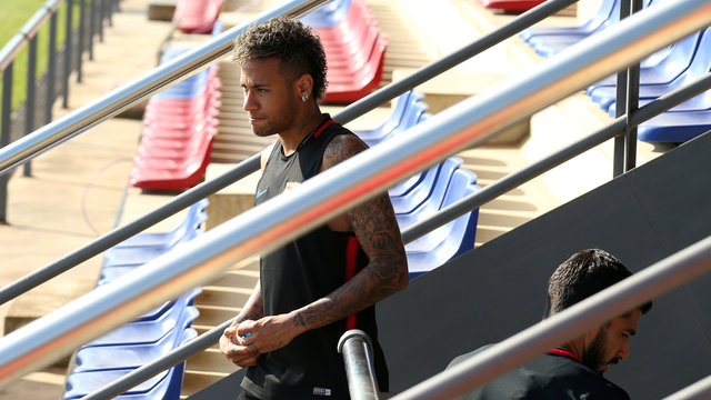 Report: Barcelona president insists Neymar is staying put