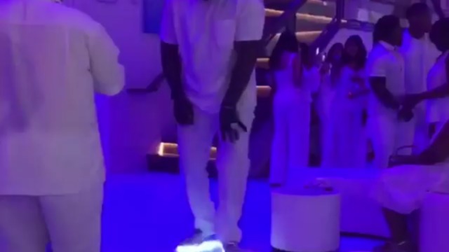Watch: Shaq takes another shot at LaVar while dancing in light-up shoes