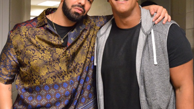 Watch: Texans' Watt, Covington help Drake host Manchester derby