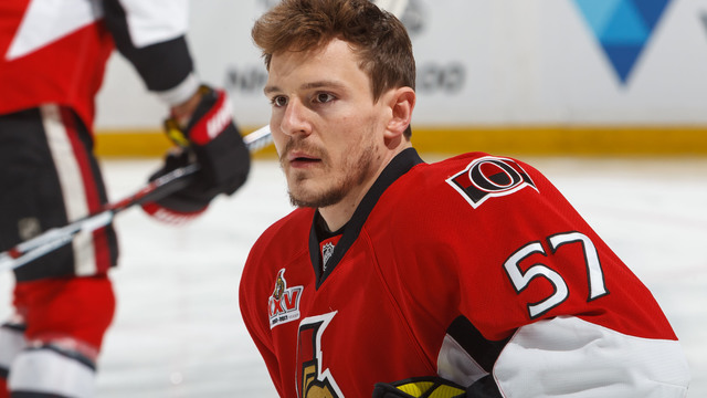Blackhawks' Wingels fractures foot; out 6-8 weeks