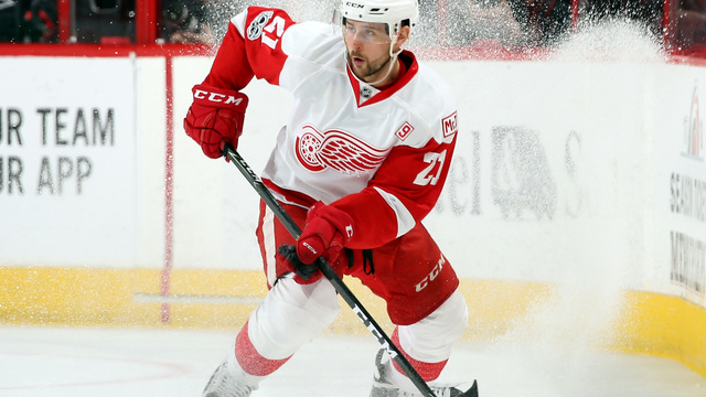 Red Wings re-sign Tatar to 4-year deal worth reported $21.2M