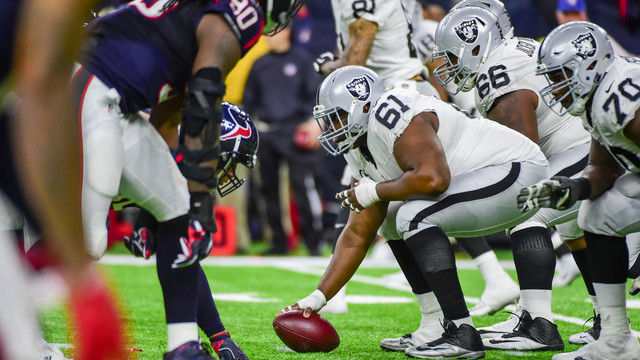 Offensive Line Rankings: Top 10