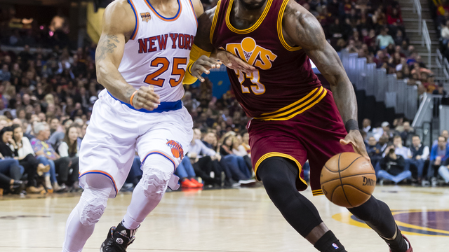 LeBron approves of Rose signing: 'Let's Rock G!!'
