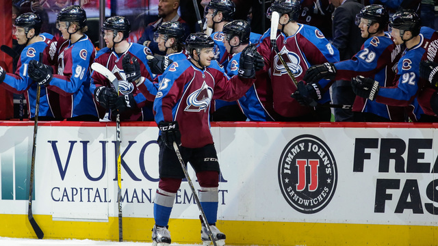 Avalanche, Nieto avoid arbitration with 1-year, reported $1M deal