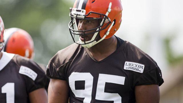 Browns' Garrett placed in concussion protocol
