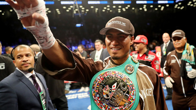 Mikey Garcia defeats Adrien Broner by unanimous decision
