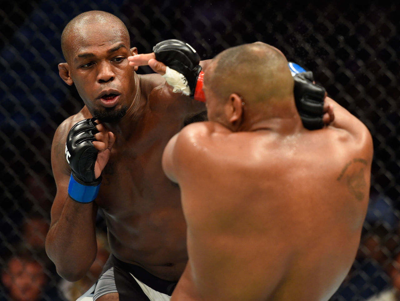 Jon Jones vs Daniel cormier