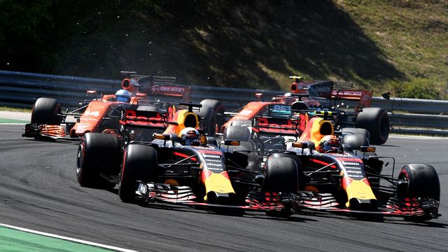 Watch: Ricciardo flips off Red Bull teammate Verstappen after crash