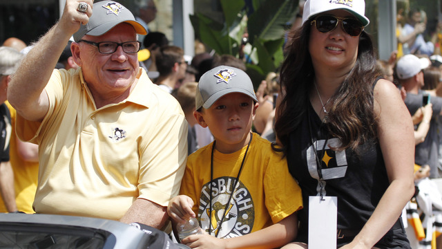 Penguins GM seeking 3rd-line center with RFAs re-signed