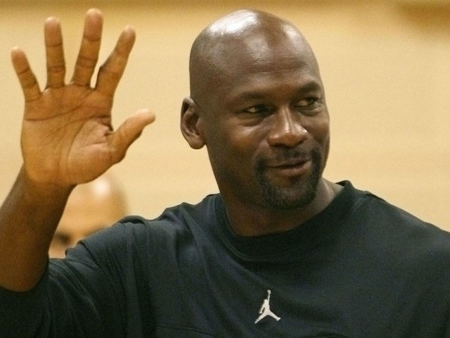 Ahmad Rashad: Michael Jordan is on Vikings' bandwagon