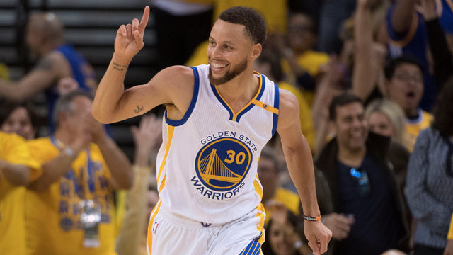 NBPA president to Curry: Withdrawn White House invite 'a badge of honor'