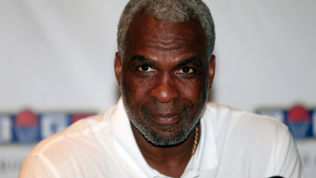 Report: Knicks hoped to force Oakley into anger management classes