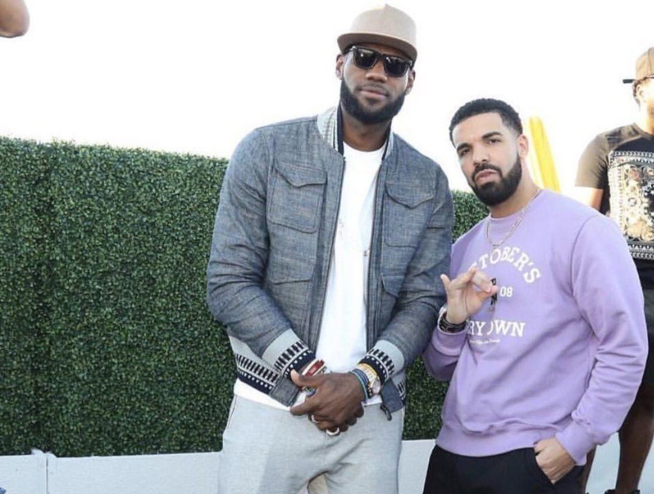 LeBron, Drake party together in Toronto 
