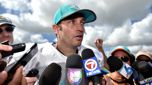 Cutler 'felt good' during 1st Dolphins practice, says Gase