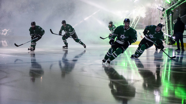 Stars become 1st Texas team to oppose 'bathroom bill'
