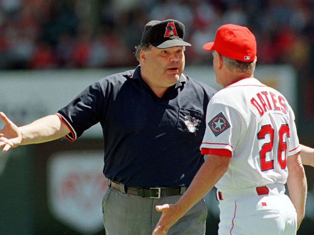 Ken Kaiser, umpire who quit during 1999 labor talks, dies at 72