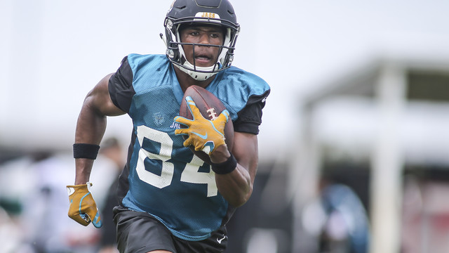 Watch: Jaguars' Cole scorches Patriots for 97-yard TD