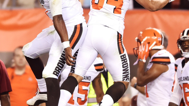 Watch: Kizer steers Browns to comeback win over Saints