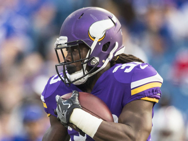 Watch: Vikings' Cook mimes cooking with teammates after TD