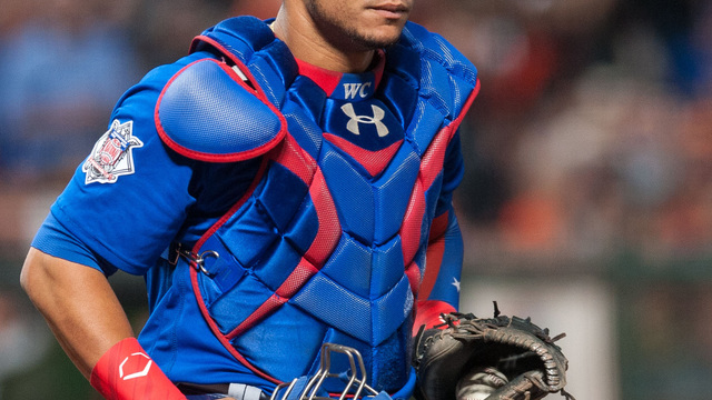 Watch: Umpire Jerry Layne jokingly jabs Contreras in chin