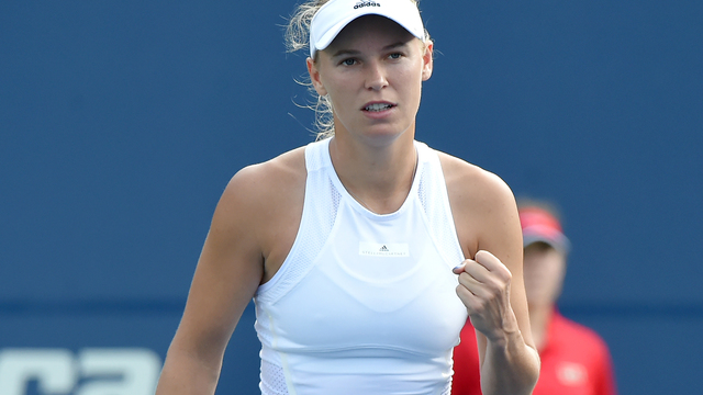Wozniacki outduels Pliskova to notch 1st No. 1 win, reach Rogers Cup semis
