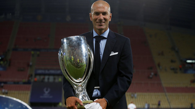 Zidane 'happy' to sign contract extension with Real Madrid