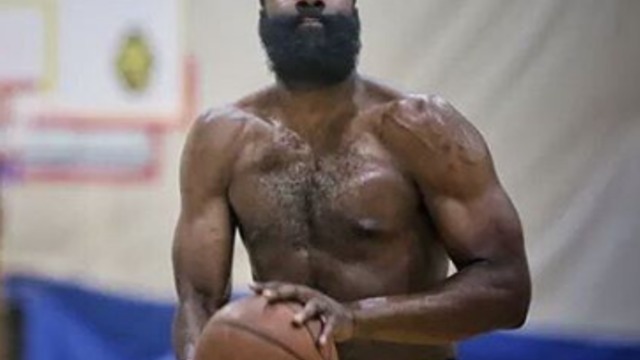Look: Harden shows off new chiseled bod