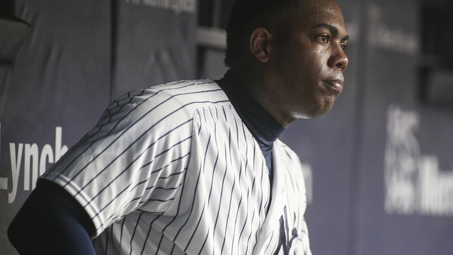 Chapman likes Instagram post claiming Girardi is 'a complete imbecile'