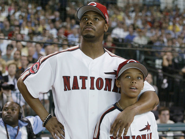 Ken Griffey Jr.'s son signs with Miami Dolphins