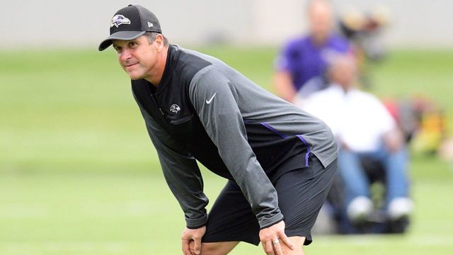 Ravens take day off from practice to tour Pentagon