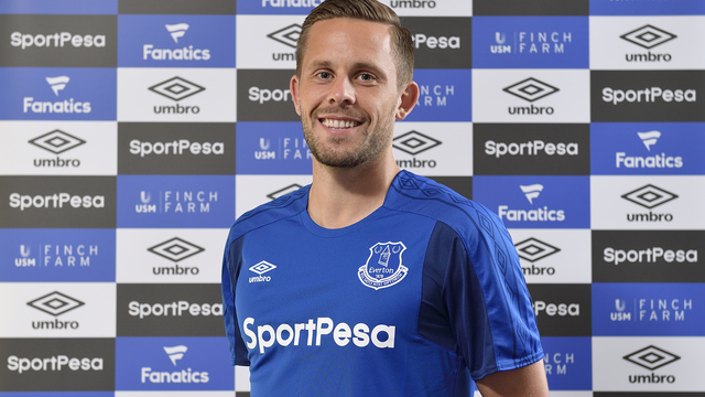 Everton unveils Sigurdsson for club-record fee worth reported £45M