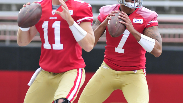Alex Smith: 'Crazy' that Kaepernick's still unsigned