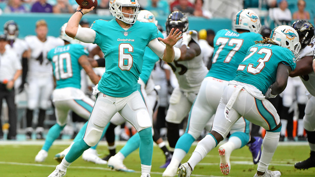 Cutler still shaking off the rust in preseason debut