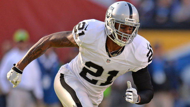Oakland Raiders' Sean Smith pleads not guilty to assault