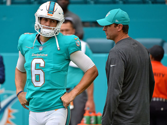 Watch: Cutler throws brutal pick in red zone vs. Saints