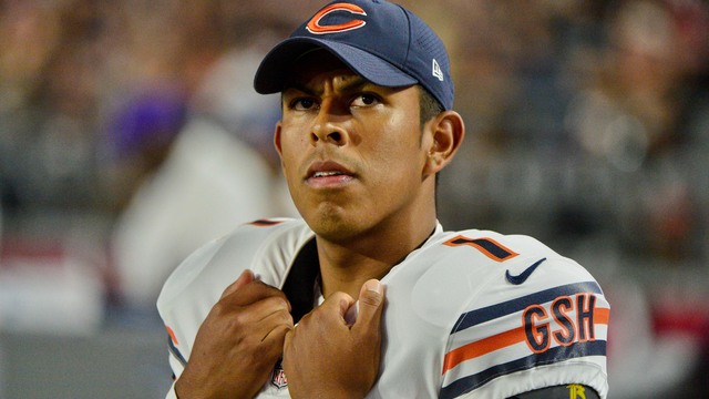 Watch: Aguayo misses 1st field-goal attempt with Bears